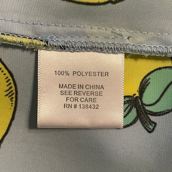 Modcloth Lemon Top Womens Medium Light Blue & Yellow V-Neck Novelty - Picture 7 of 9